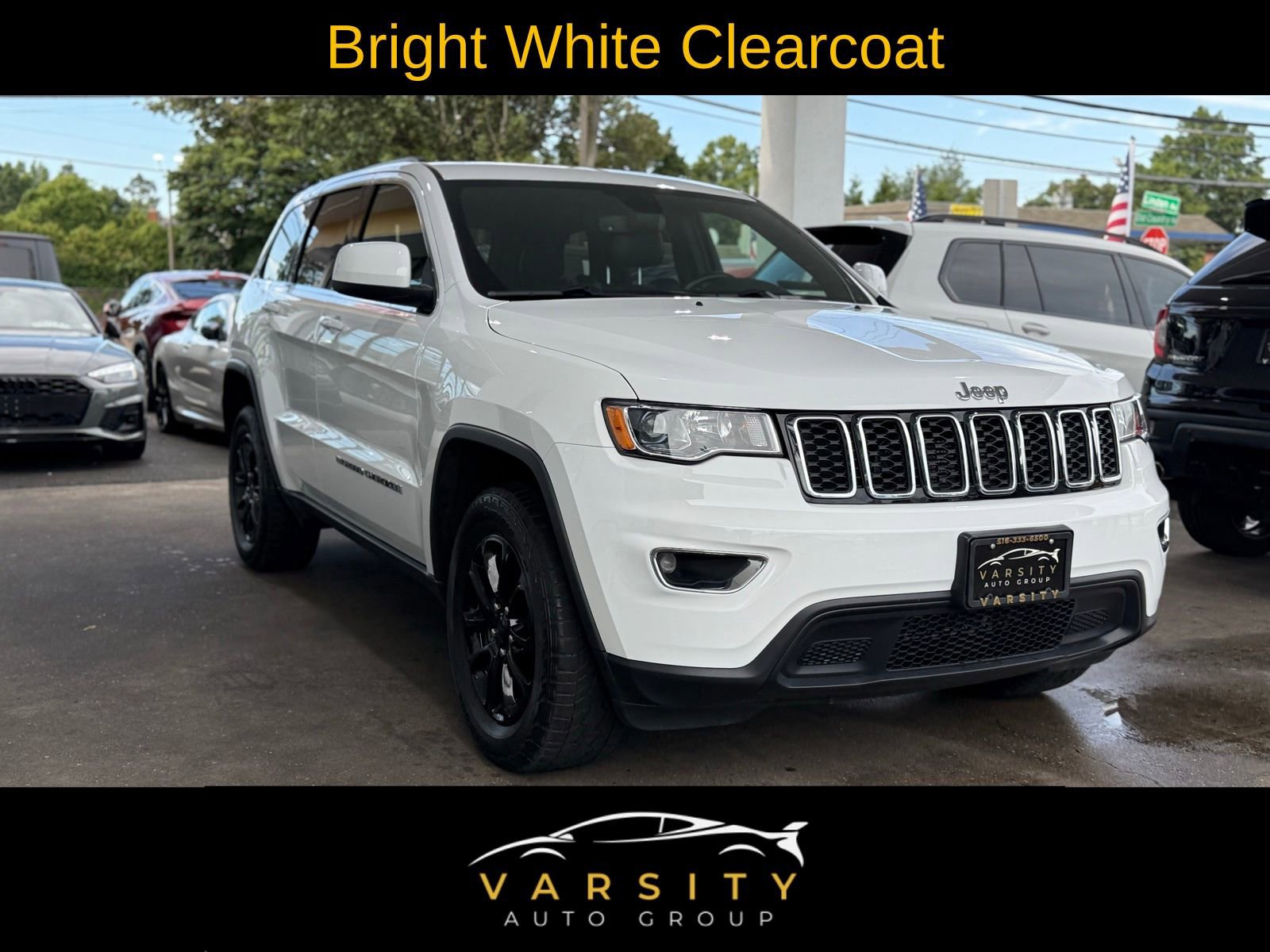 Used 2022 Jeep Grand Cherokee Laredo X image 3