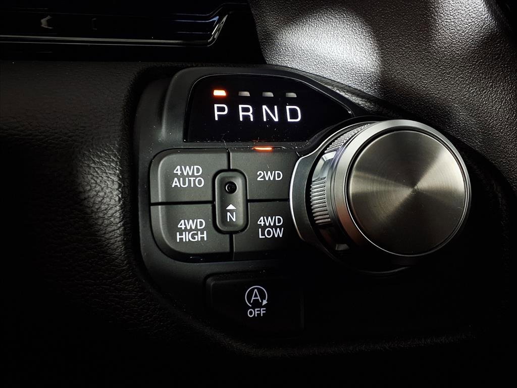 Used 2025 RAM 1500 Laramie w/ Night Edition image 15