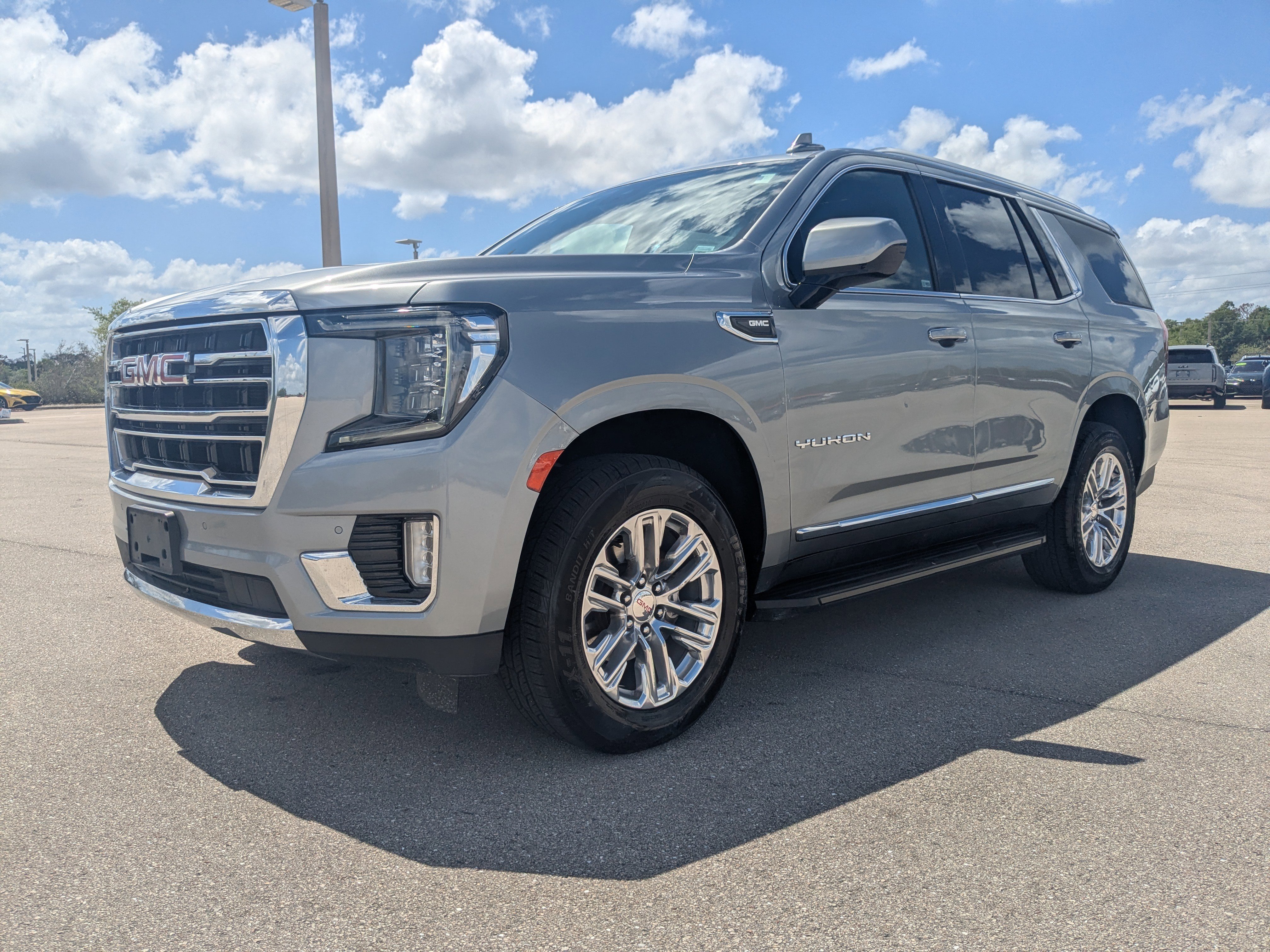 Used 2024 GMC Yukon SLT image 9