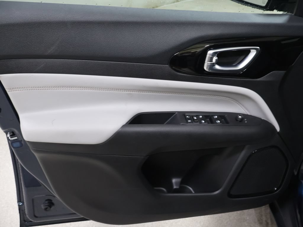 New 2026 Jeep Compass Limited AWD/4WD image 10