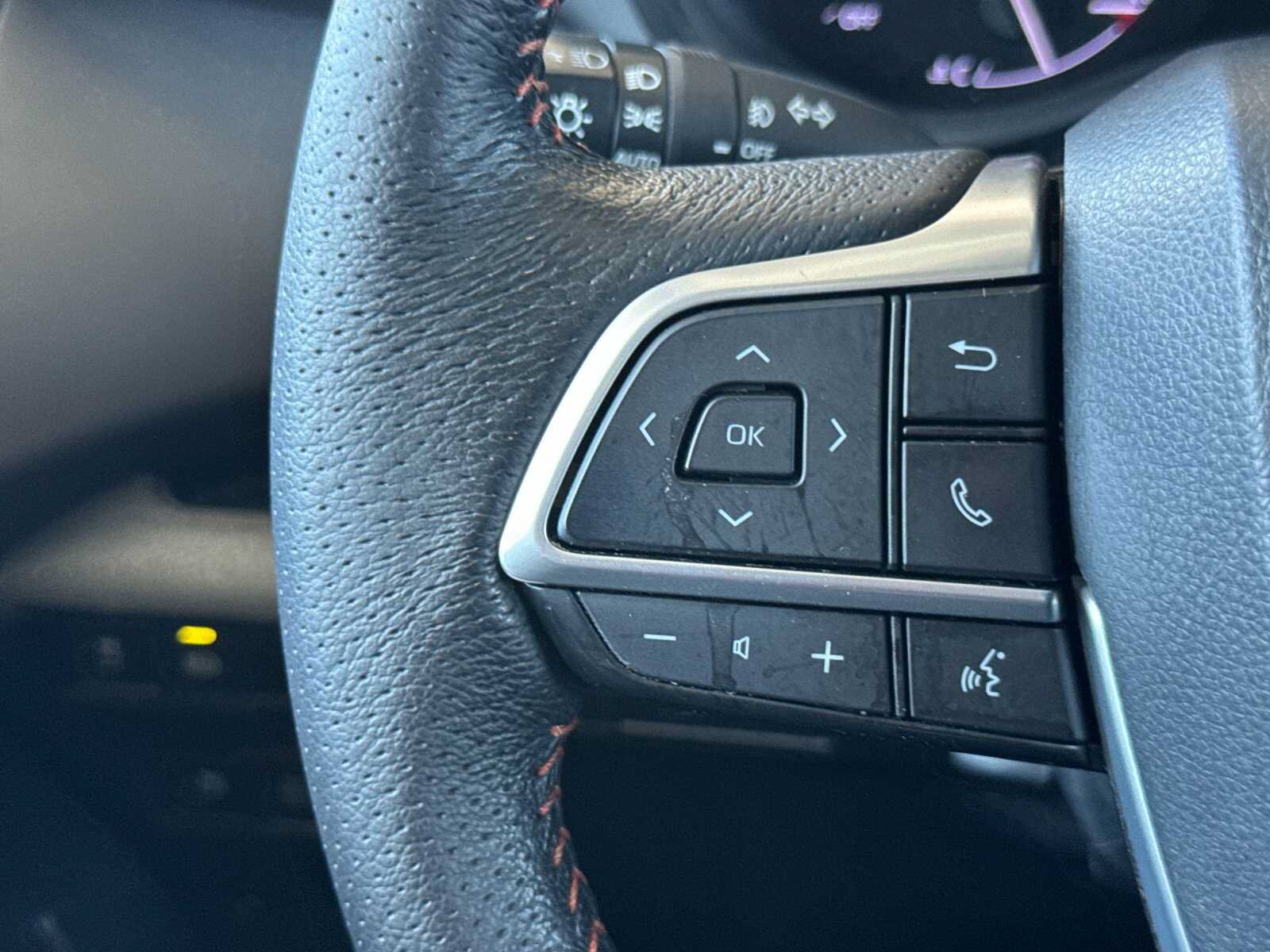 Used 2021 Toyota Sienna XSE FWD image 72