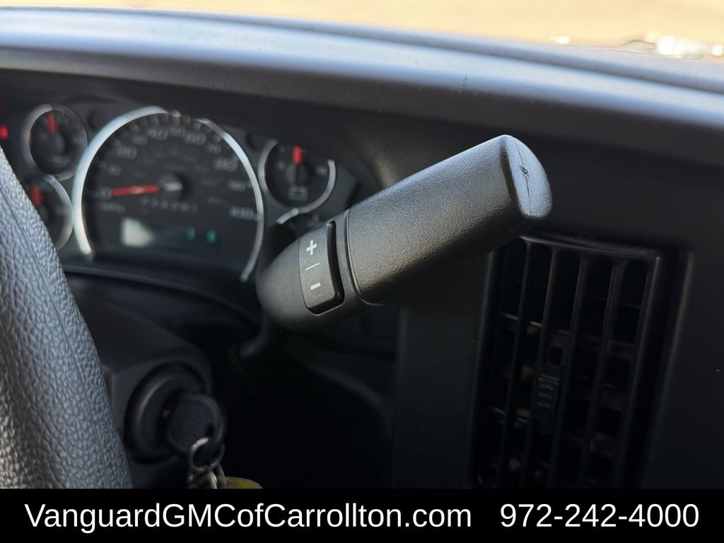 Used 2025 Chevrolet Express 3500 Extended w/ Driver Convenience Package RWD image 19