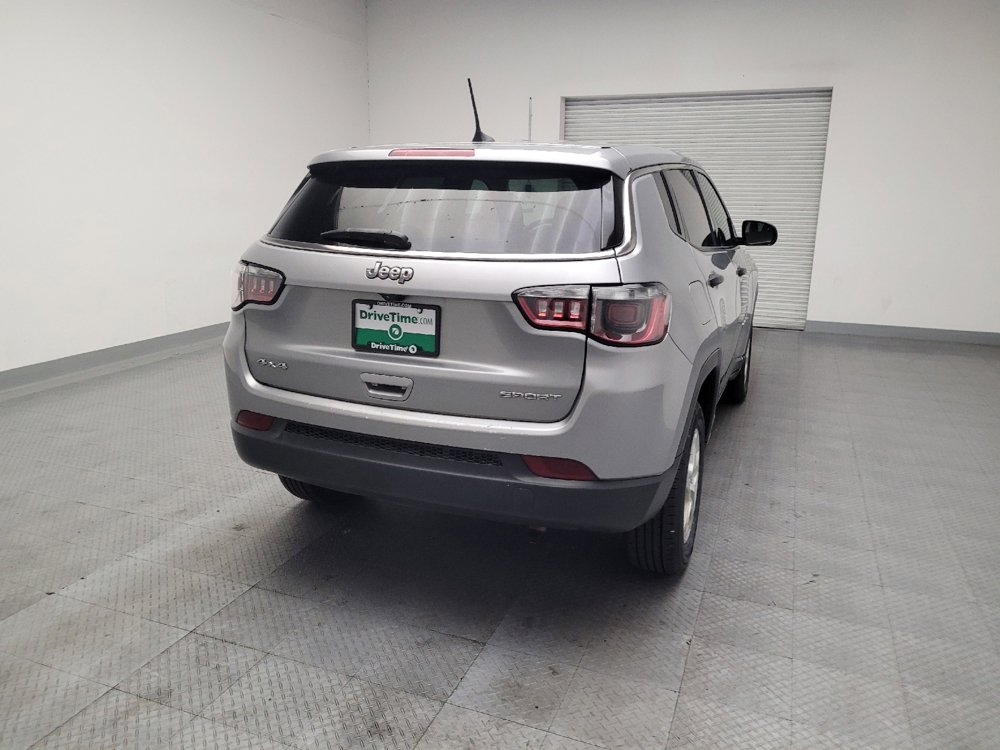 Used 2022 Jeep Compass Sport AWD/4WD image 7