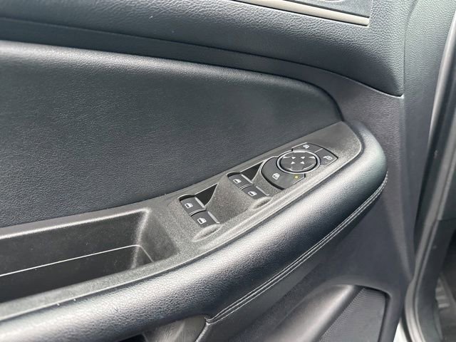 Used 2022 Ford Edge SEL image 23