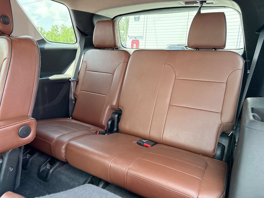 Used 2018 Chevrolet Traverse High Country AWD/4WD image 24