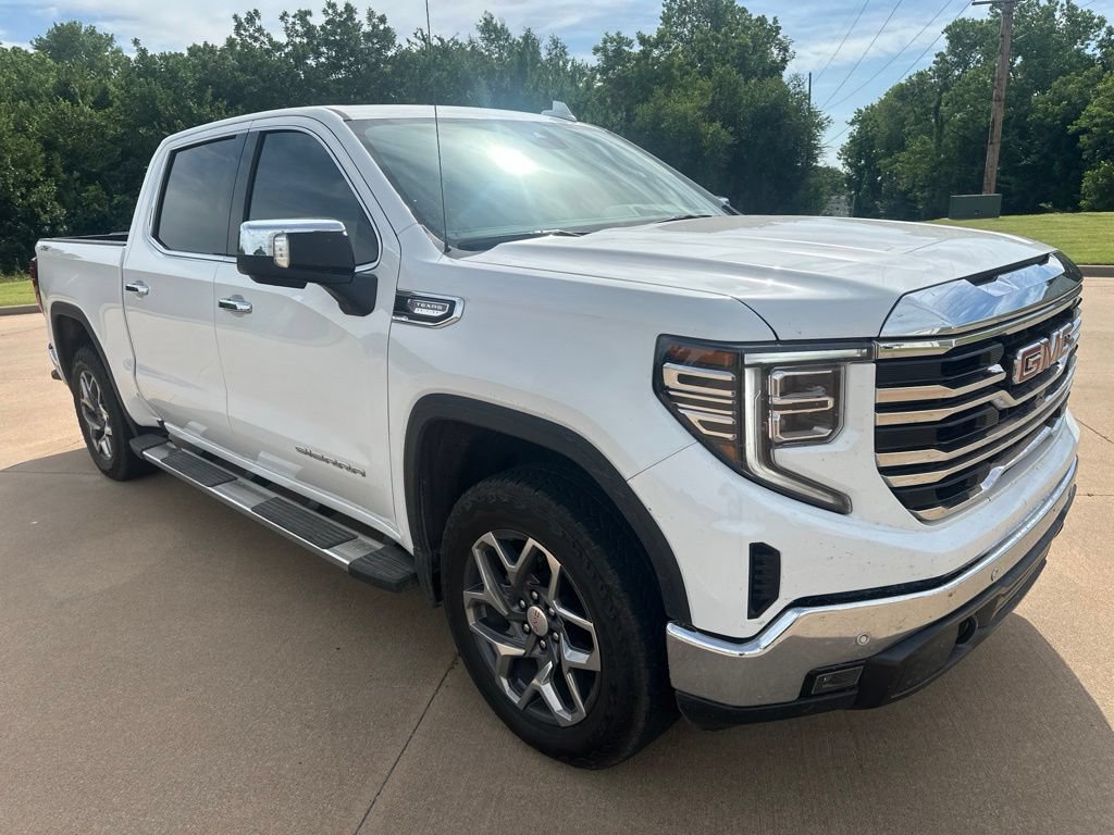 Used 2025 GMC Sierra 1500 SLT AWD/4WD image 7