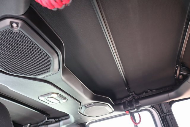 Used 2021 Jeep Wrangler Unlimited Sport image 39