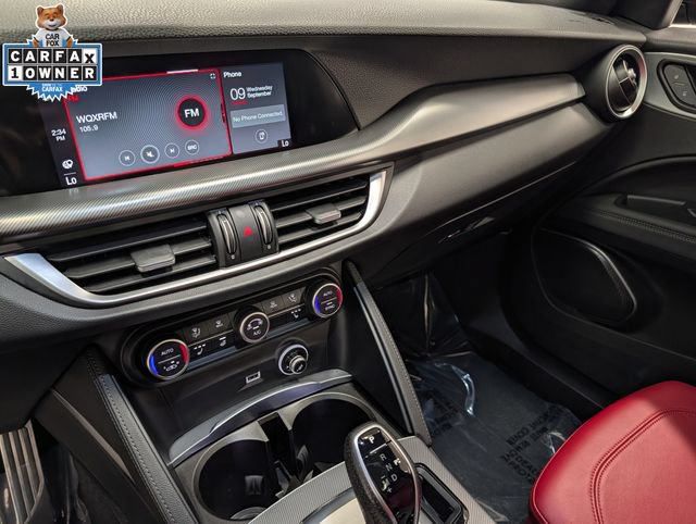 Used 2023 Alfa Romeo Stelvio Veloce AWD/4WD image 12
