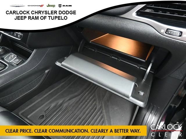 Used 2022 Jeep Cherokee Limited w/ Elite Package AWD/4WD image 43