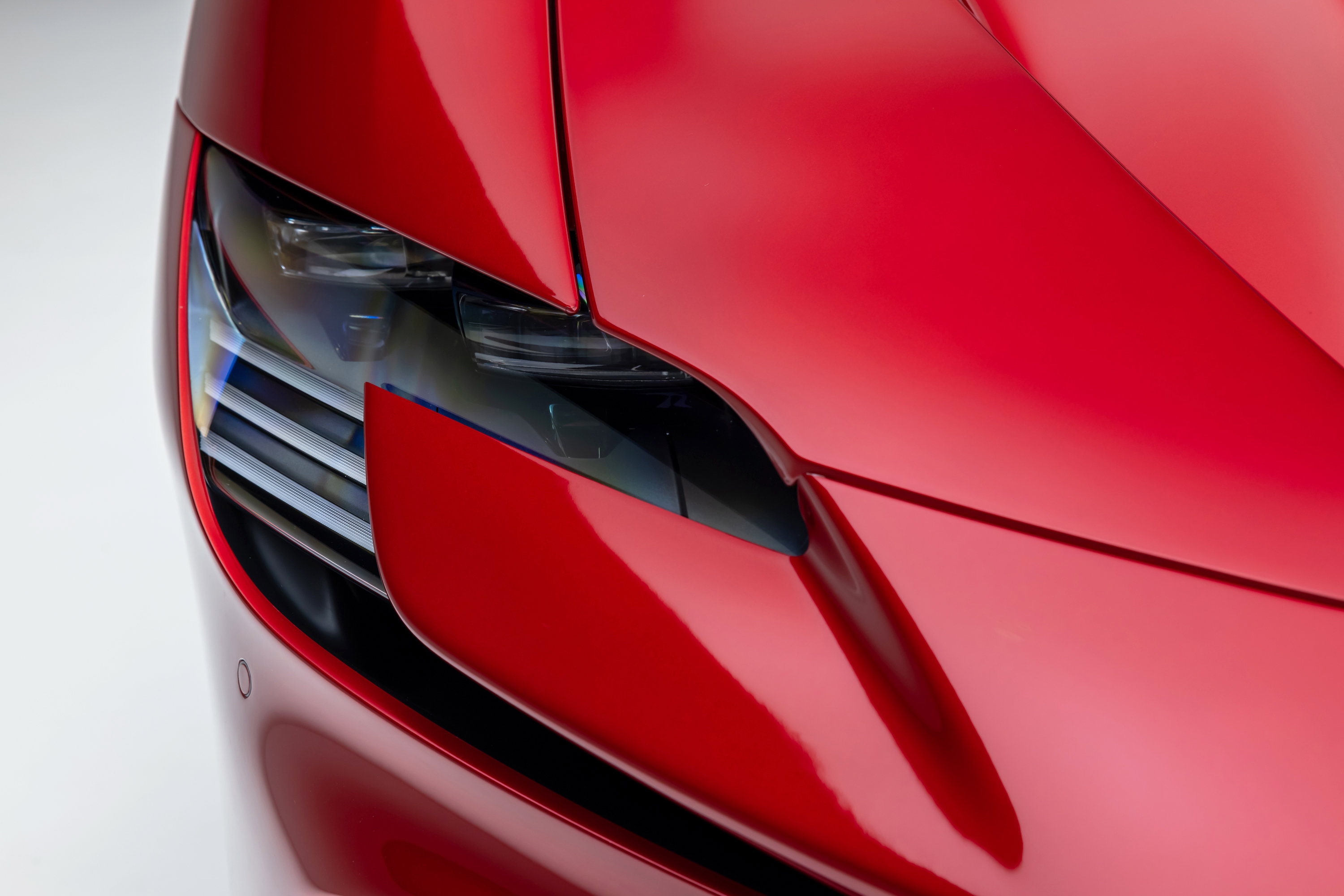 Certified 2025 Ferrari SF90 Spider AWD/4WD image 16