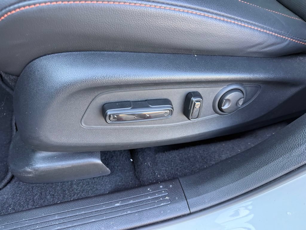 Used 2025 Honda CR-V Sport Touring image 12