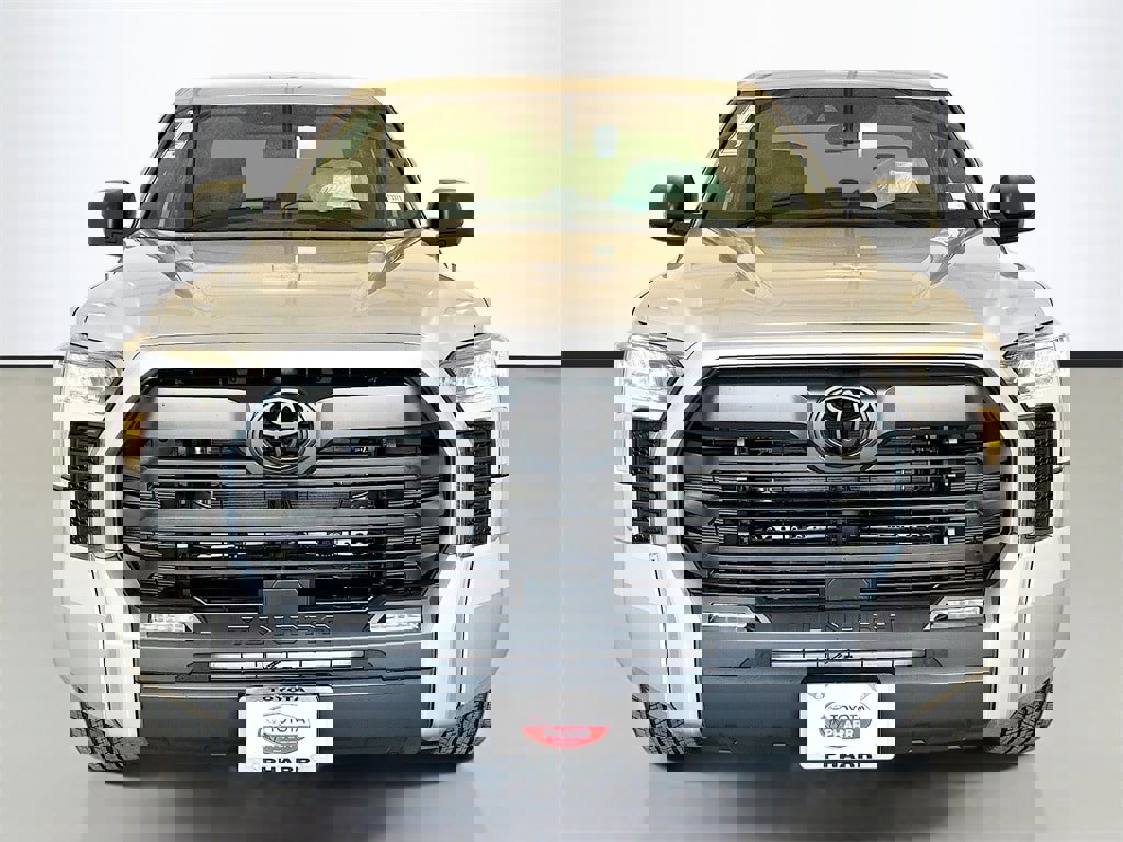 New 2026 Toyota Tundra SR5 image 2