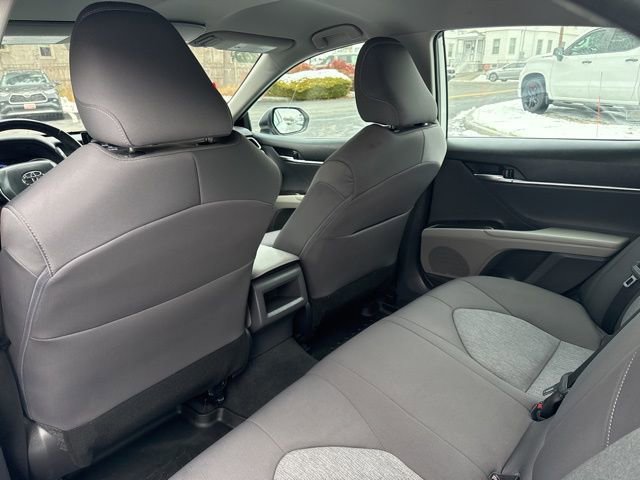 Certified 2022 Toyota Camry LE image 11