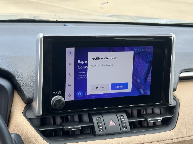 Used 2023 Toyota RAV4 XLE Premium FWD image 17