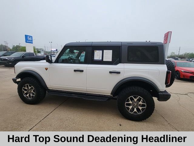 Used 2024 Ford Bronco Badlands image 10