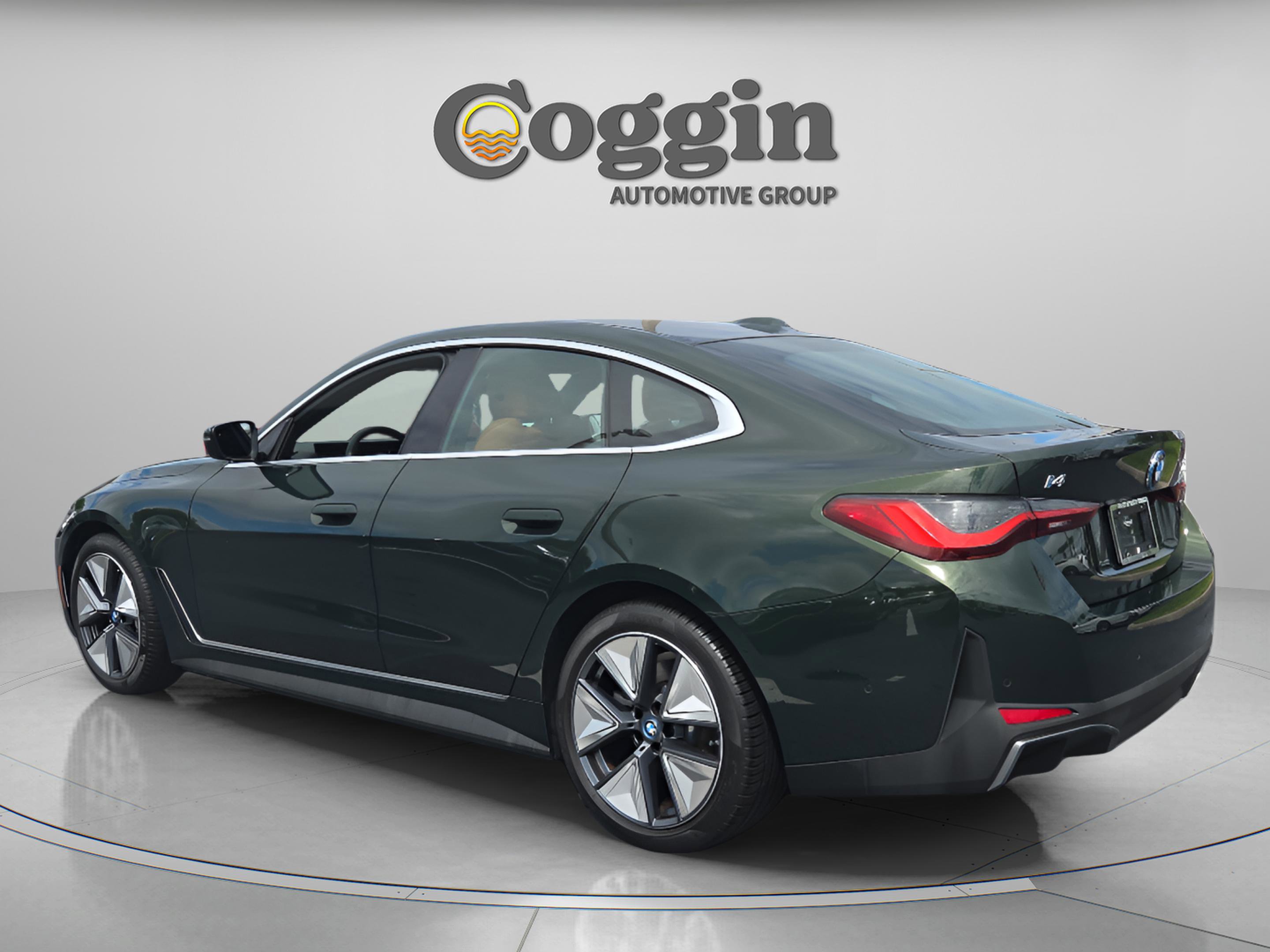 Used 2023 BMW i4 eDrive35 w/ Premium Package image 3