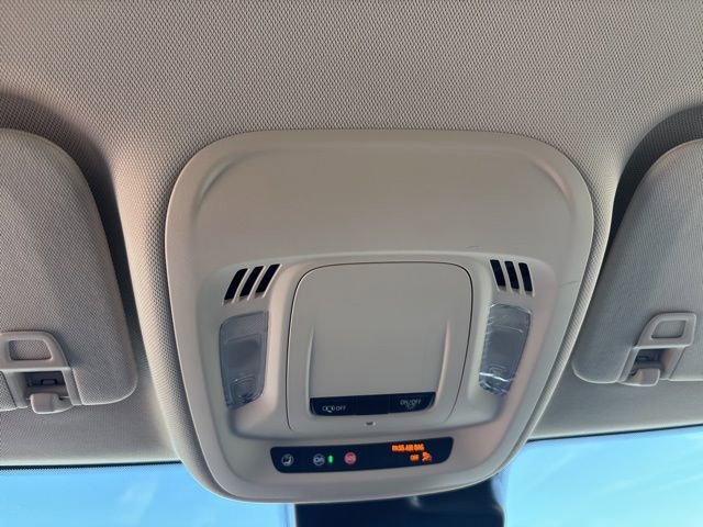 Used 2023 Buick Envision Preferred image 24