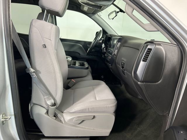 Used 2016 Chevrolet Silverado 1500 Custom w/ Custom Convenience Package AWD/4WD image 27