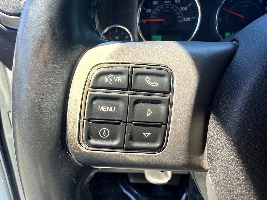 Used 2013 Jeep Wrangler Unlimited Sahara w/ Dual Top Group AWD/4WD image 18