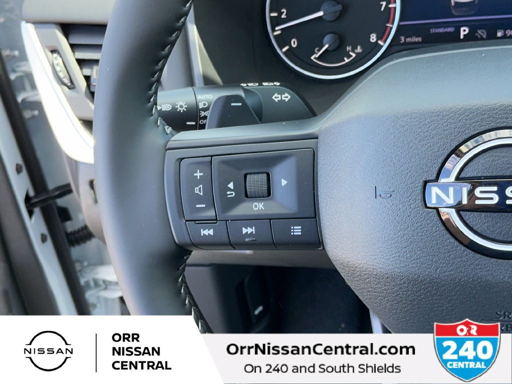 New 2027 Nissan Rogue Dark Armor FWD image 20
