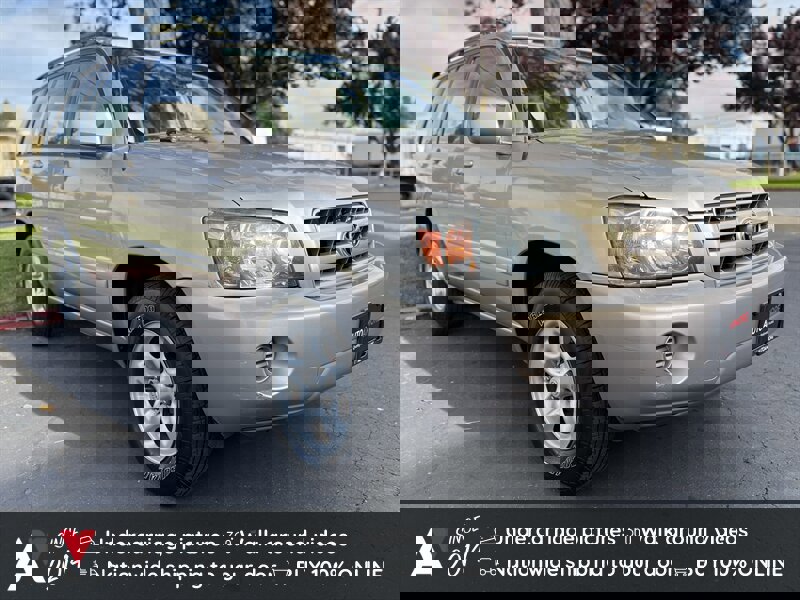 Used 2005 Toyota Highlander 2WD image 1