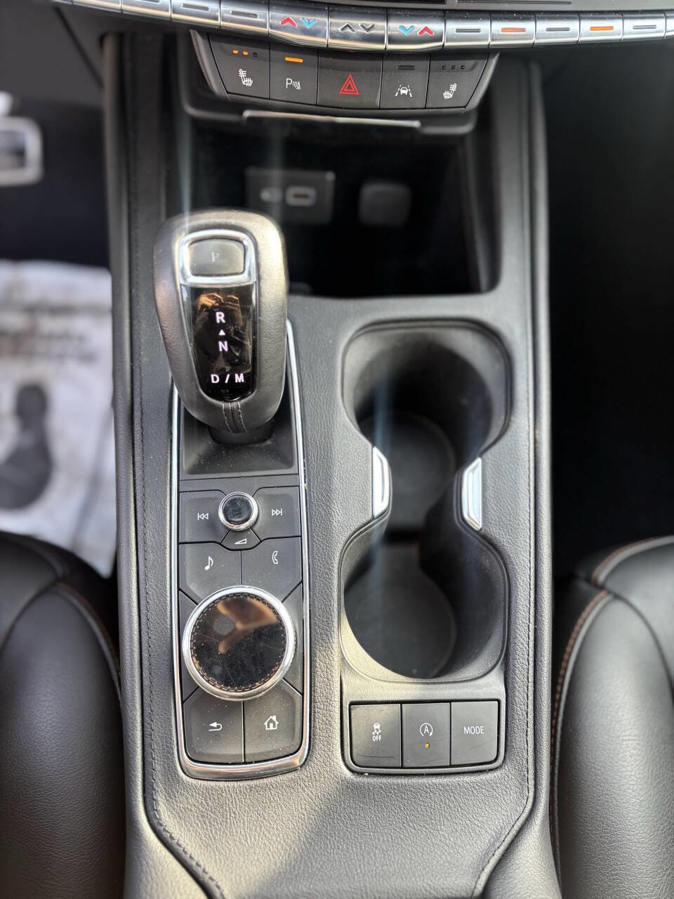 Used 2019 Cadillac XT4 Sport w/ Cold Weather Package image 7