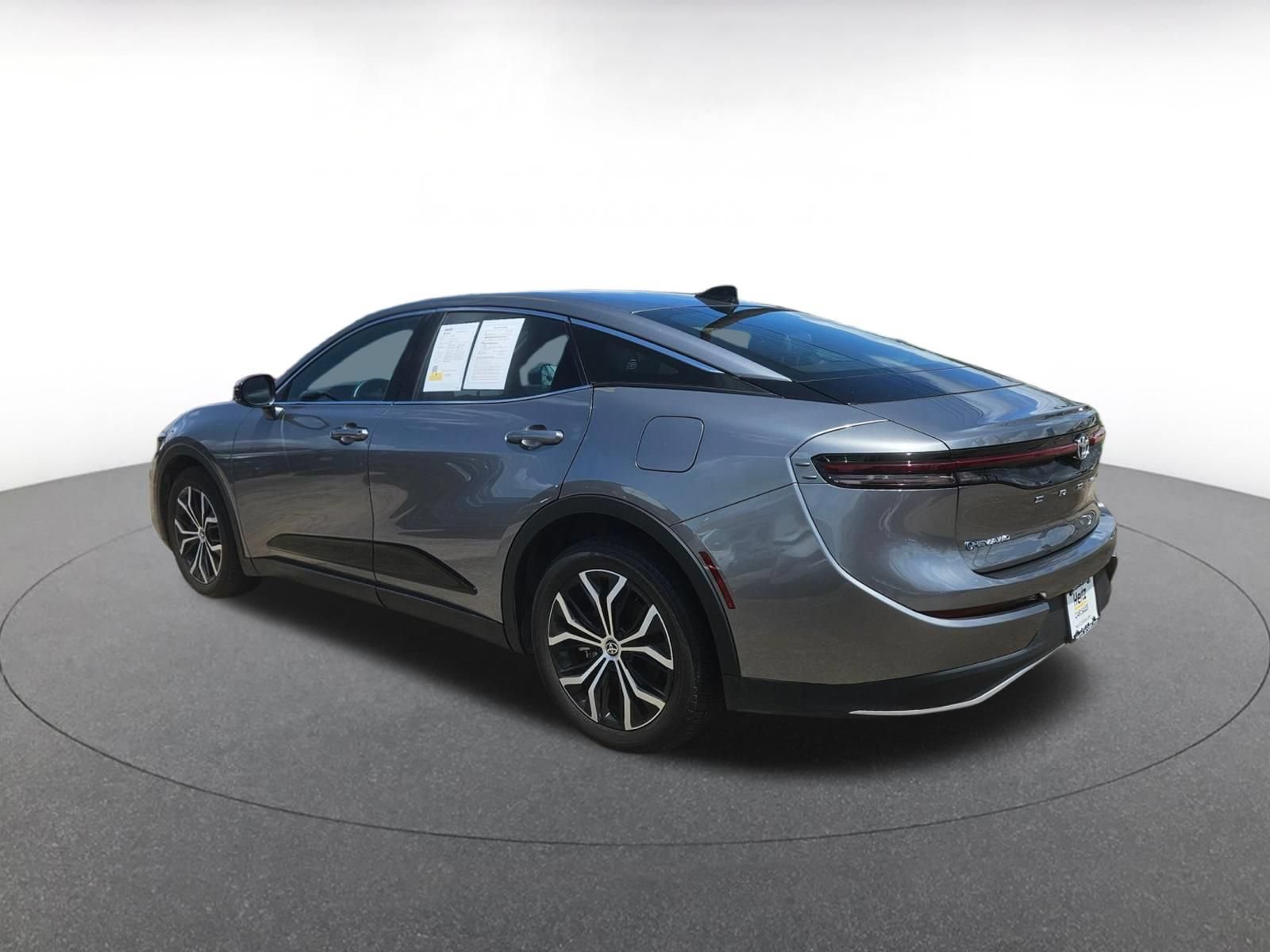 Used 2025 Toyota Crown AWD/4WD image 7