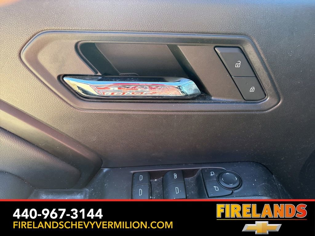 Used 2023 Chevrolet Colorado LT w/ LT Convenience Package II image 11