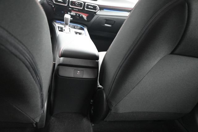 Used 2026 Nissan Sentra SR w/ Floor Mat Package FWD image 21