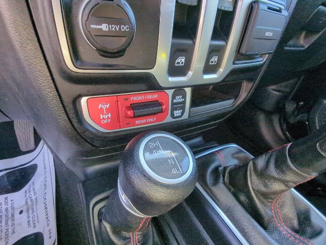 Used 2021 Jeep Wrangler Rubicon w/ Cold Weather Group AWD/4WD image 21