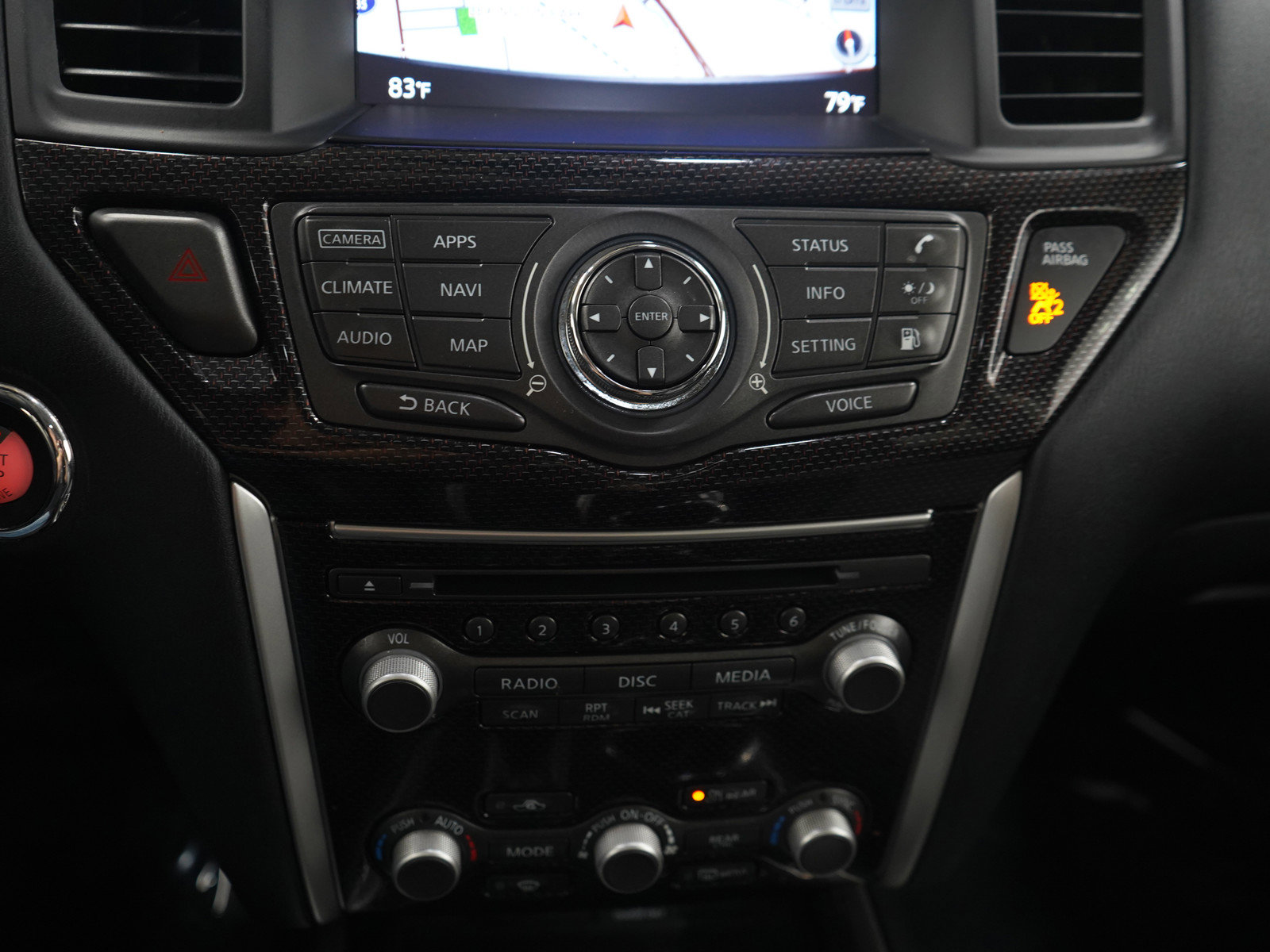 Used 2020 Nissan Pathfinder SL AWD/4WD image 22