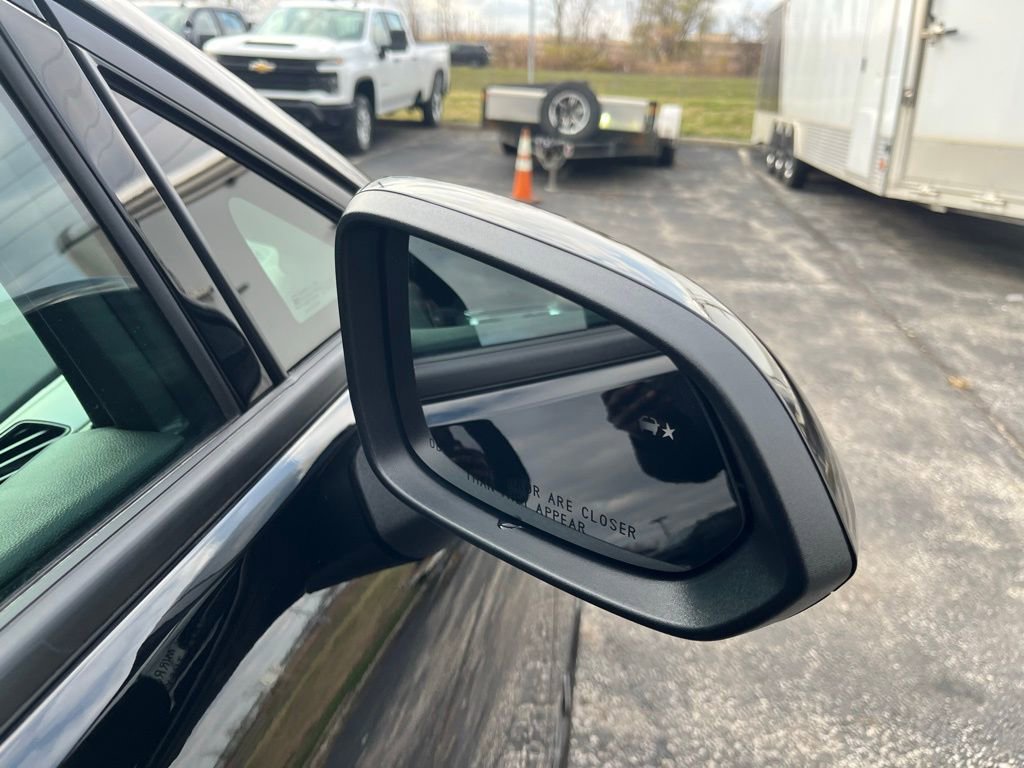 New 2026 Chevrolet Equinox EV LT w/ Comfort Package image 29