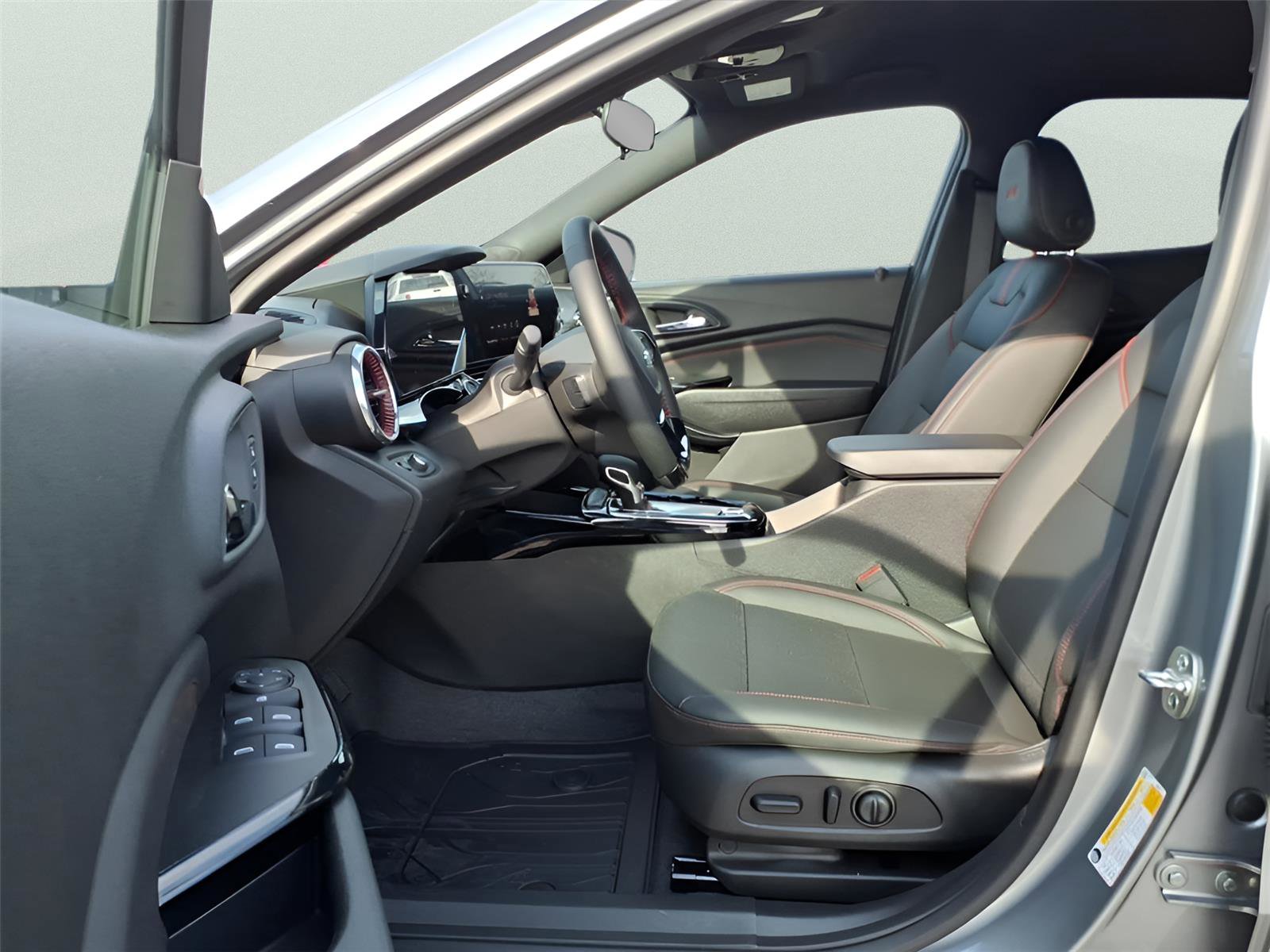 New 2026 Chevrolet Trax RS w/ Driver Confidence Package image 15