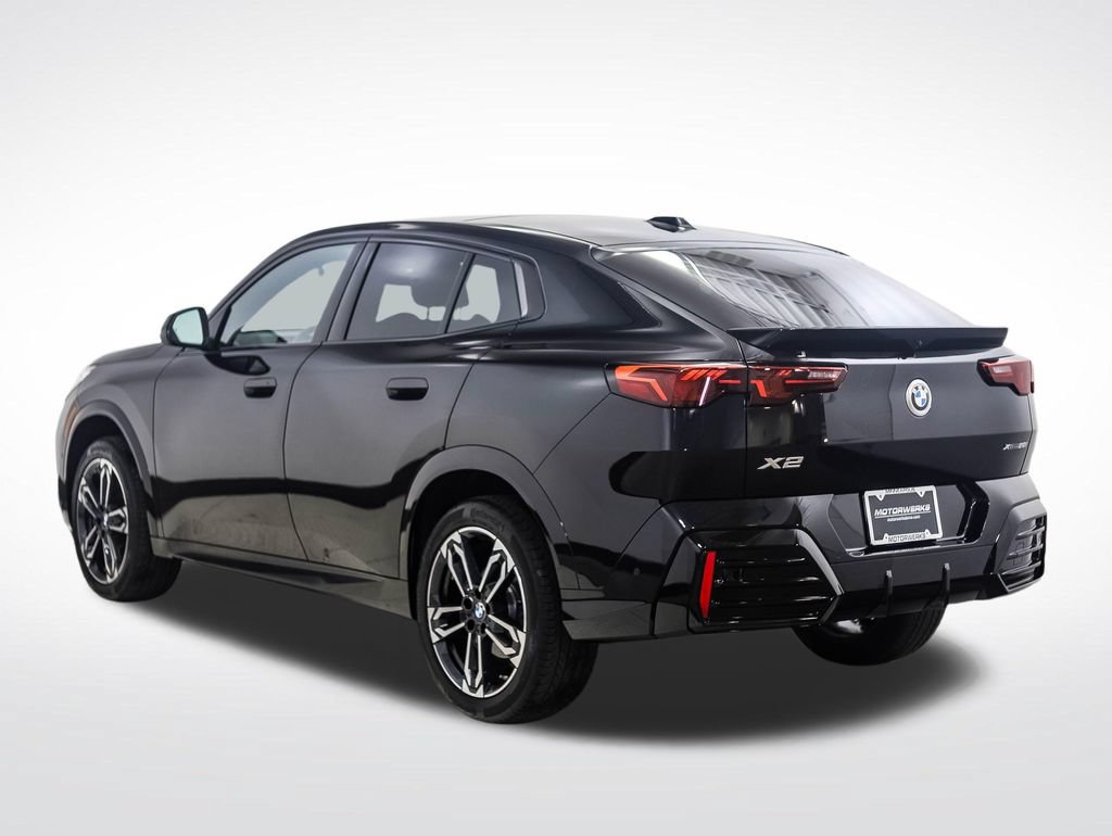 Certified 2026 BMW X2 xDrive28i AWD/4WD image 3