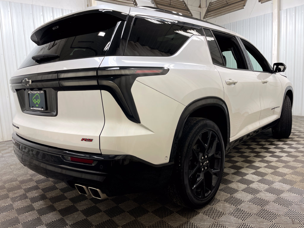 Used 2024 Chevrolet Traverse RS w/ LPO, Floor Liner Package AWD/4WD image 51