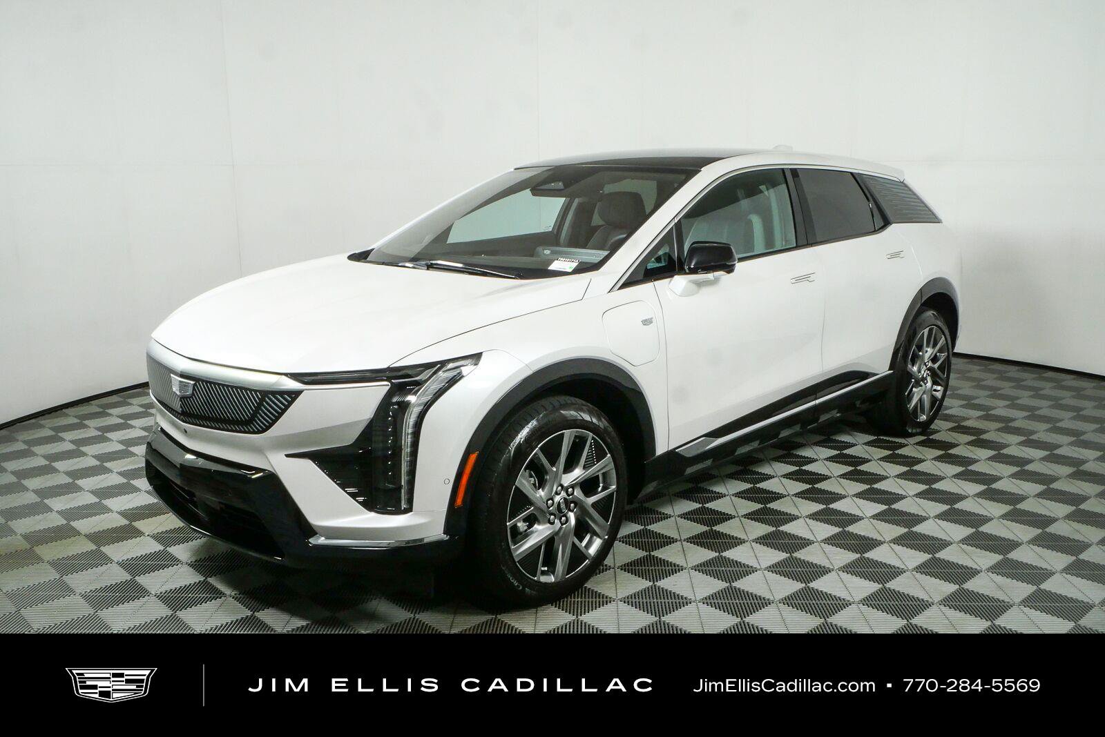 Used 2025 Cadillac Optiq Luxury 1 AWD/4WD image 26