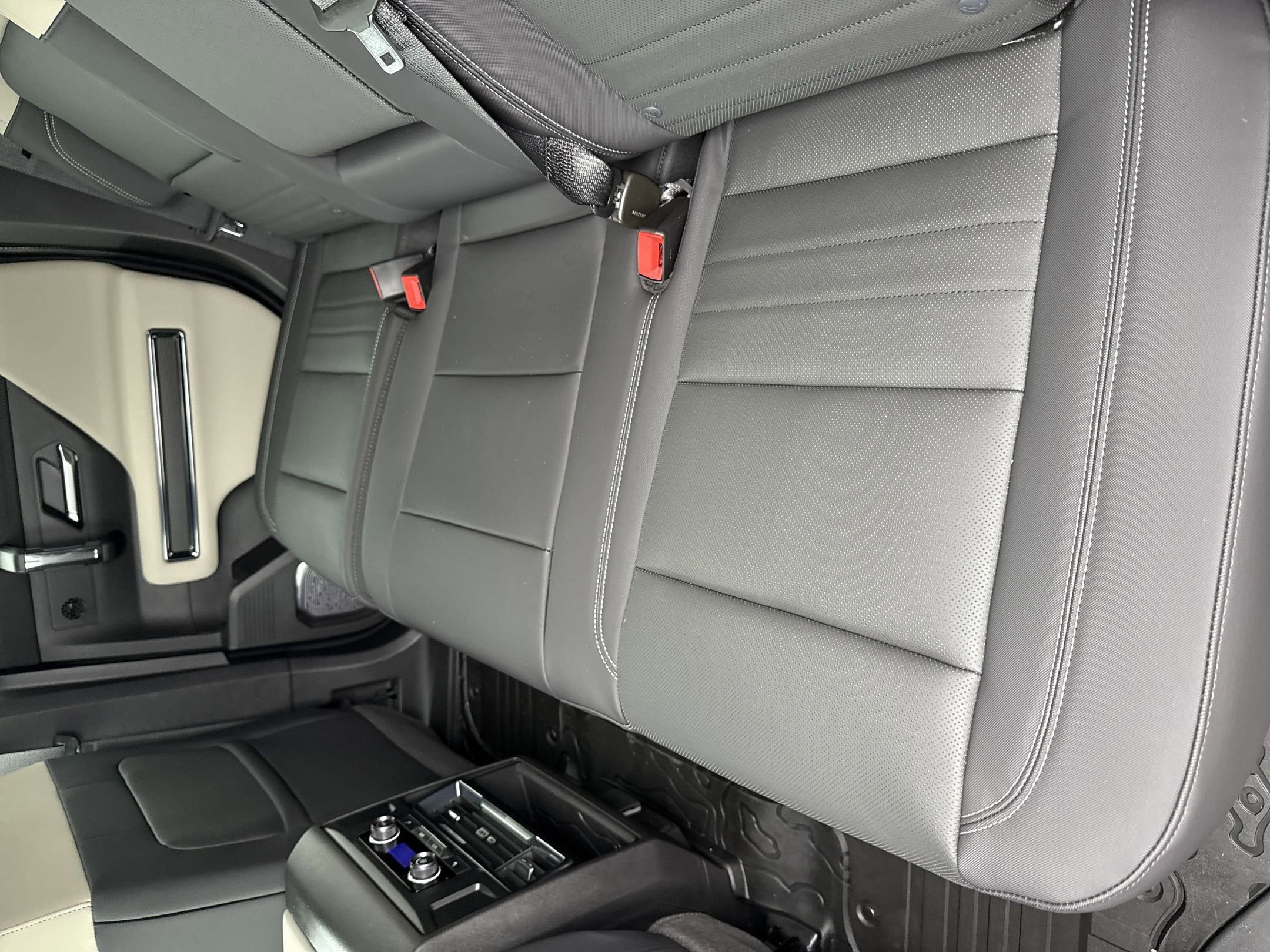 New 2026 GMC Hummer EV SUV image 16