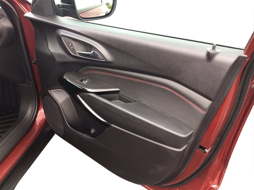 Used 2024 Chevrolet Trax RS image 21