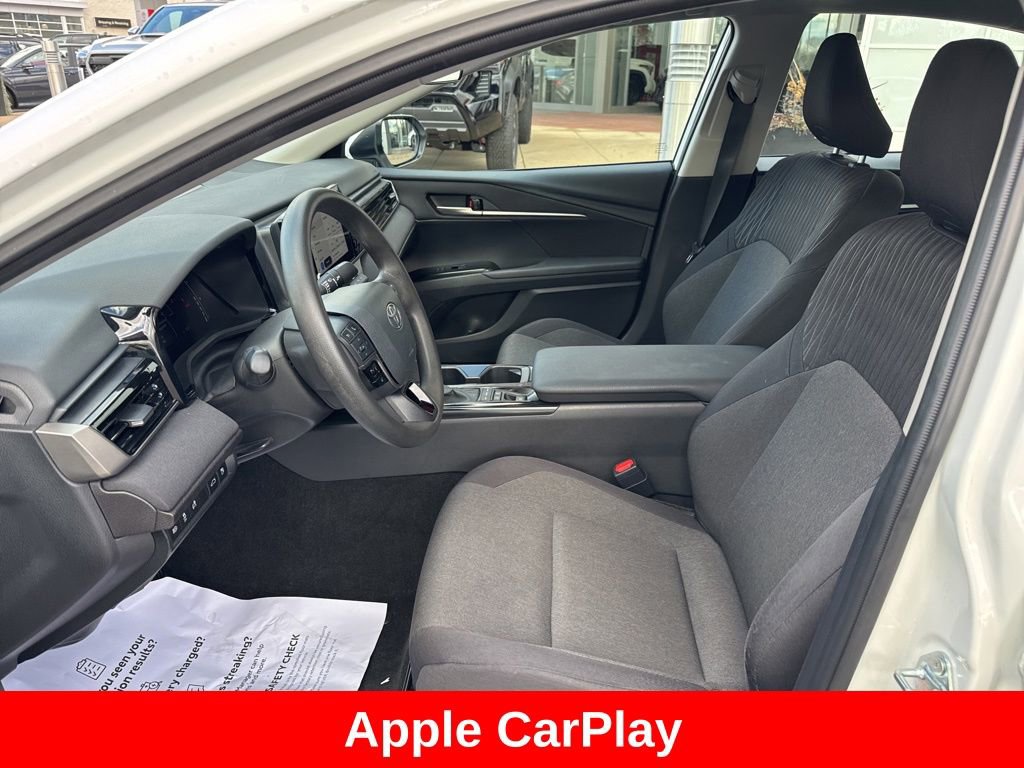 Used 2025 Toyota Camry LE image 12