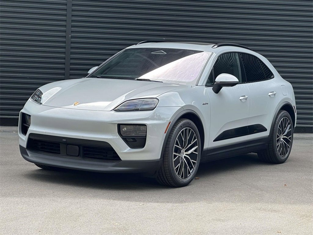 New 2025 Porsche Macan 4S Electric video 1