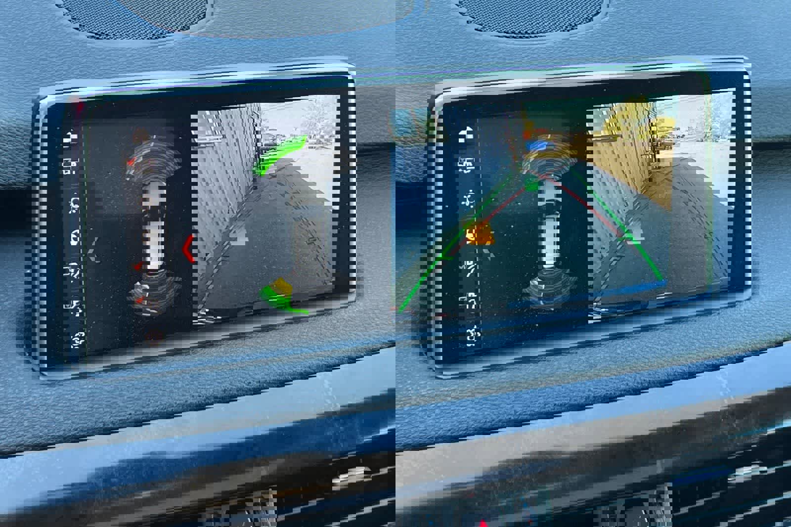 Used 2018 BMW X5 sDrive35i w/ M Sport Package image 24