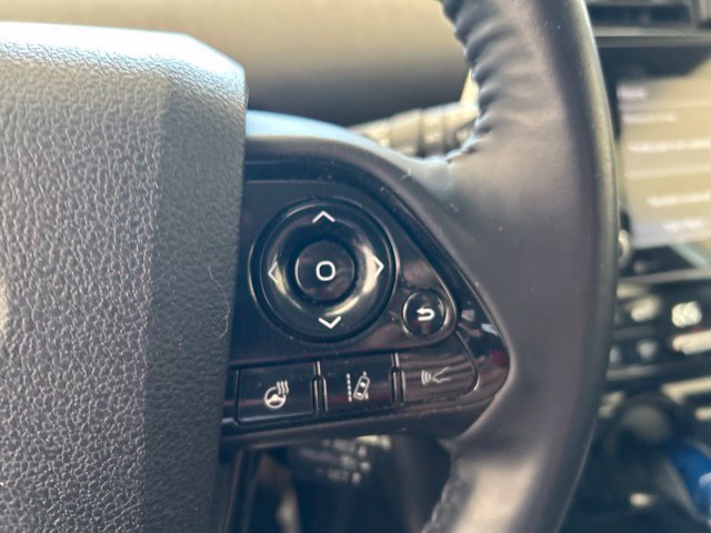 Used 2022 Toyota Prius XLE AWD/4WD image 14