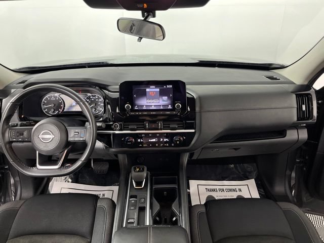 Used 2024 Nissan Pathfinder SV FWD image 39