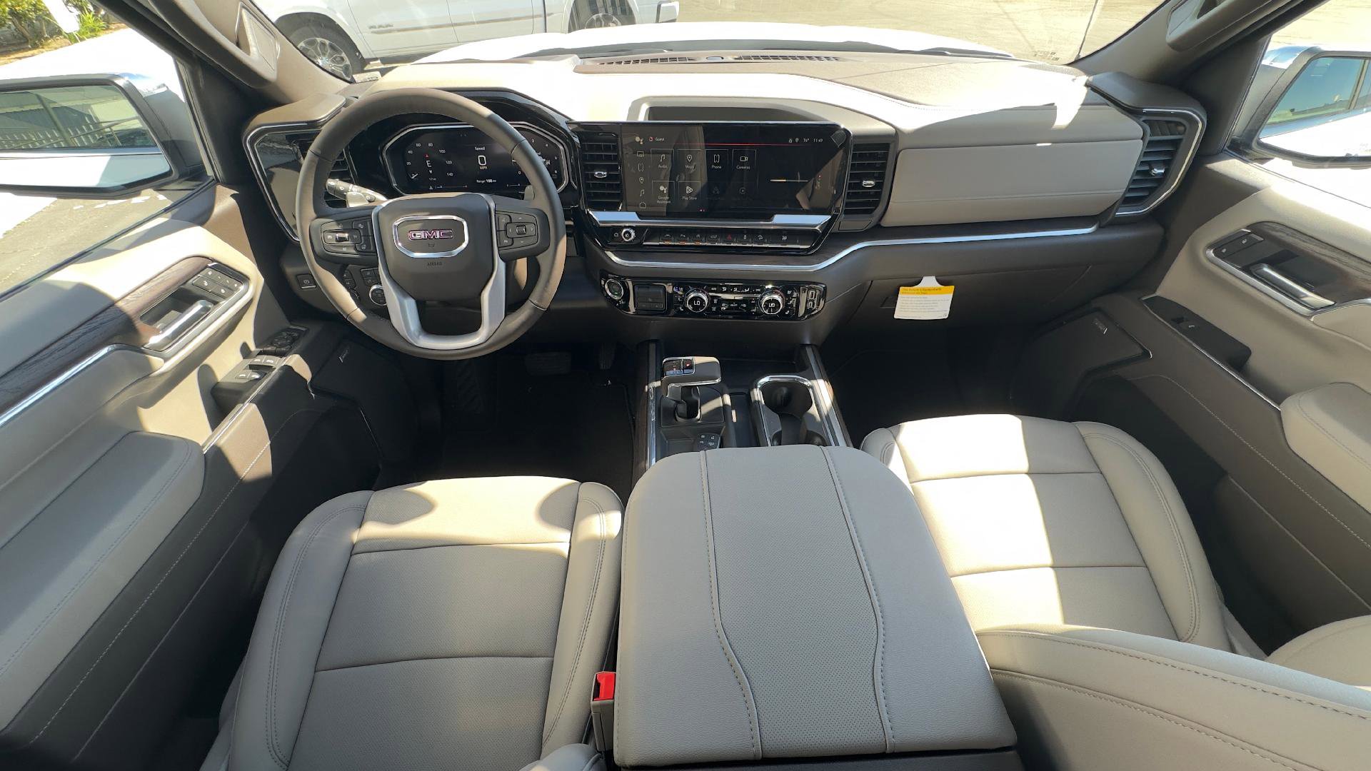 New 2026 GMC Sierra 1500 SLT w/ SLT Premium Plus Package image 8