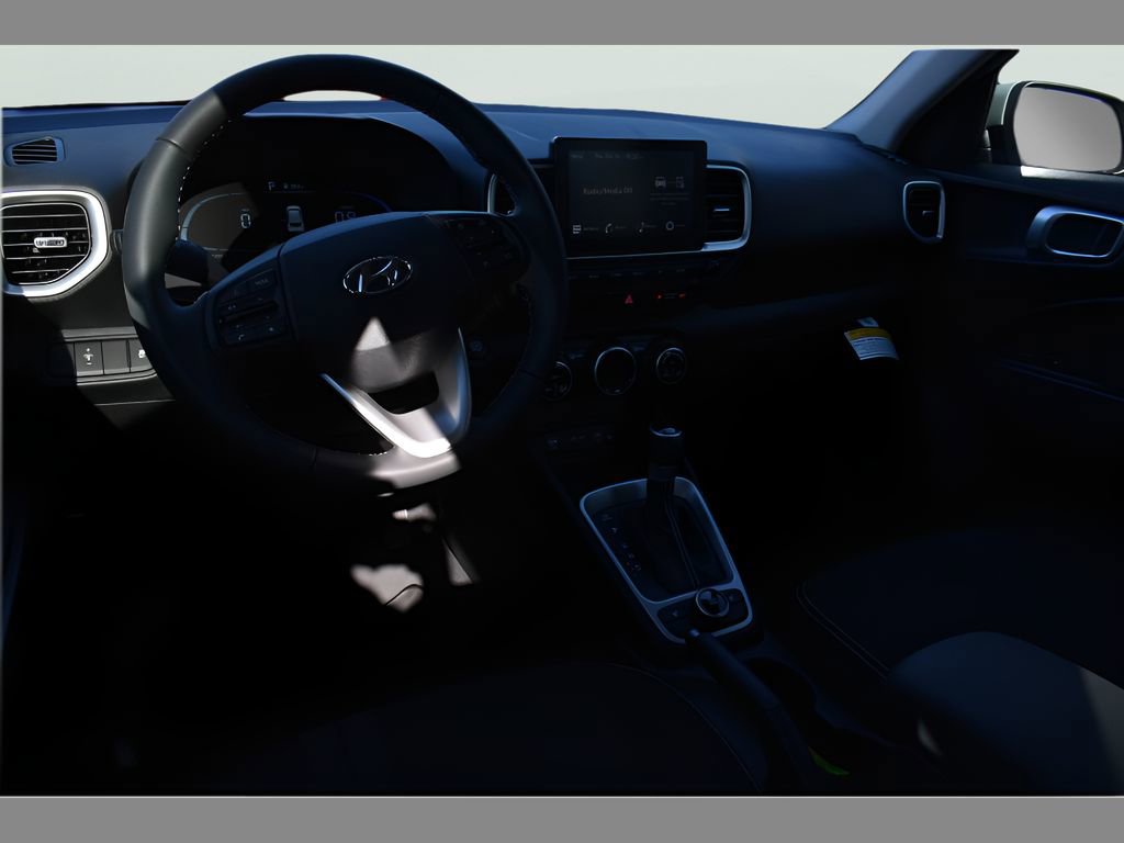 Used 2026 Hyundai Venue SEL image 10