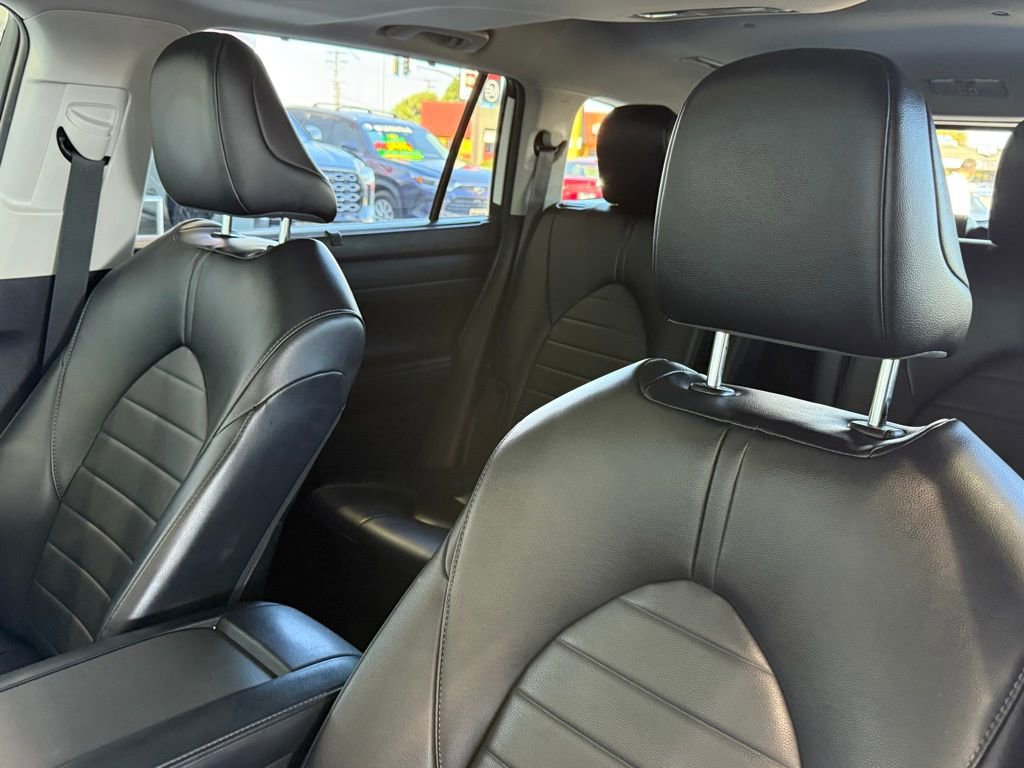 Certified 2023 Toyota Highlander XLE image 22