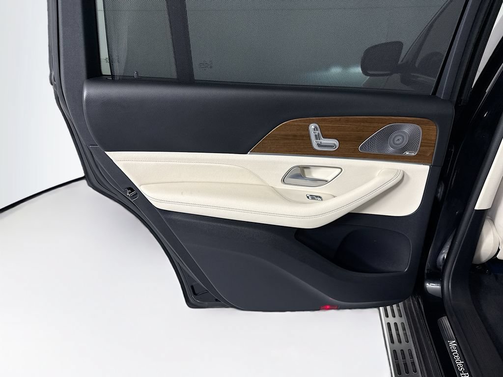 Certified 2021 Mercedes-Benz GLS 580 4MATIC image 26