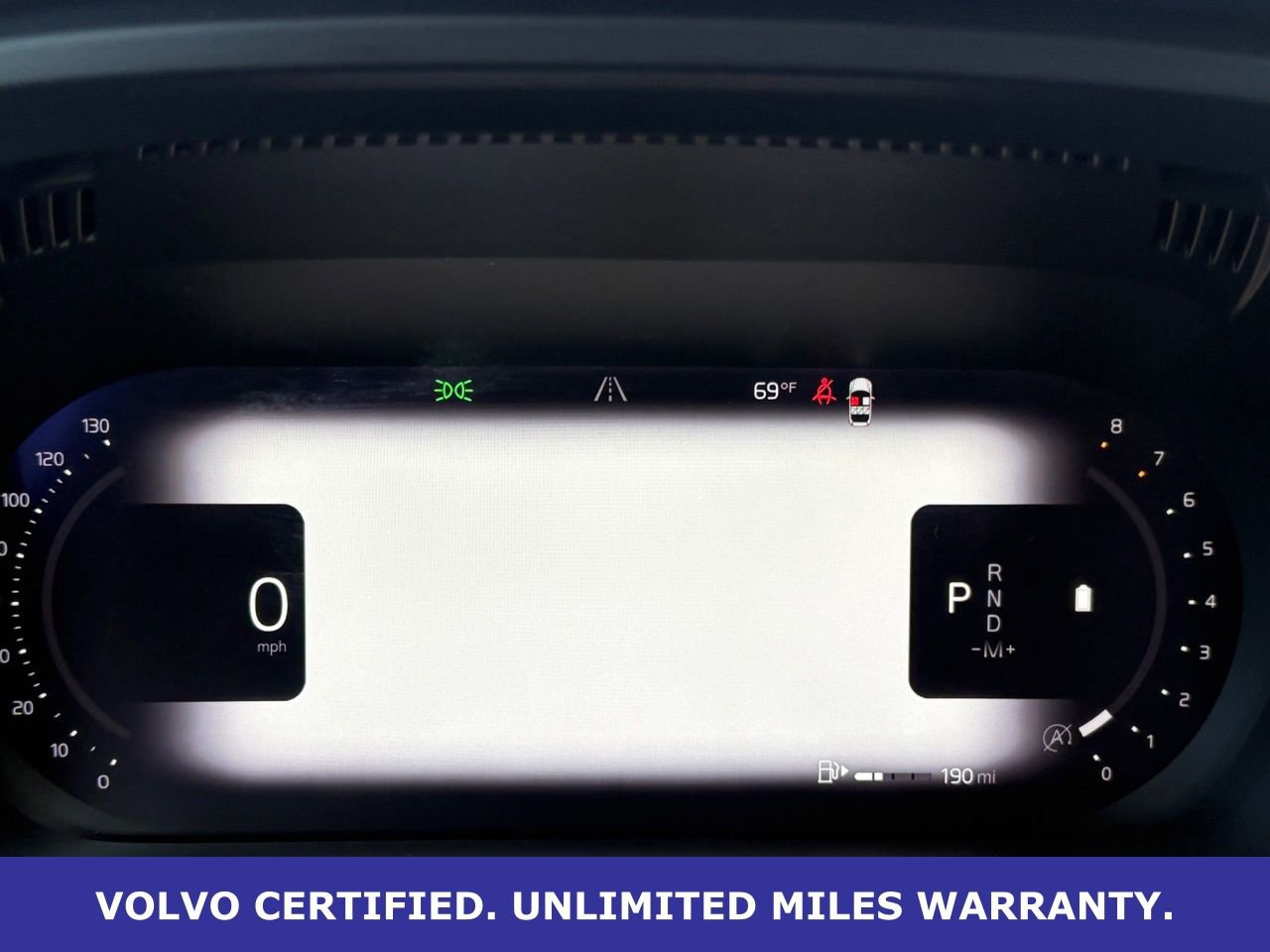 Certified 2023 Volvo XC60 B5 Ultimate w/ Climate Package image 19