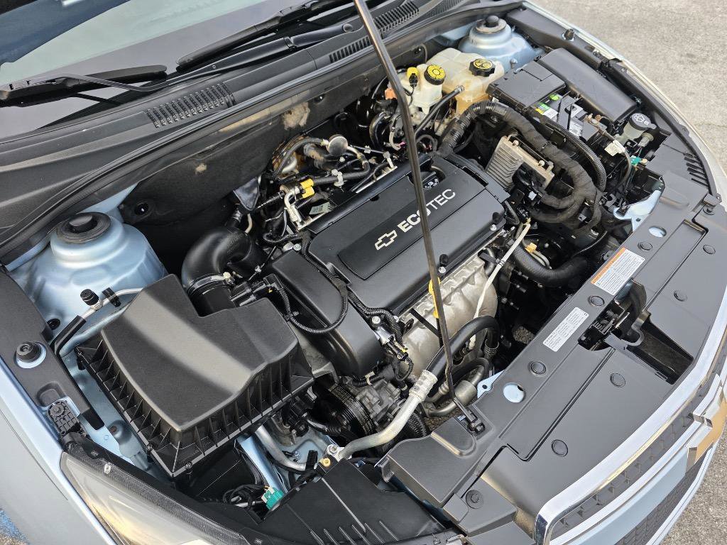 Used 2012 Chevrolet Cruze LS FWD image 38