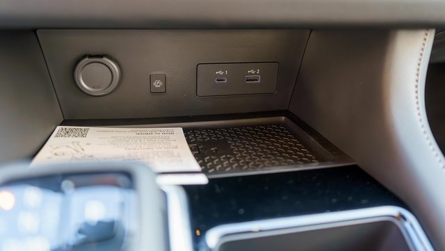 New 2025 Nissan Pathfinder SL image 18